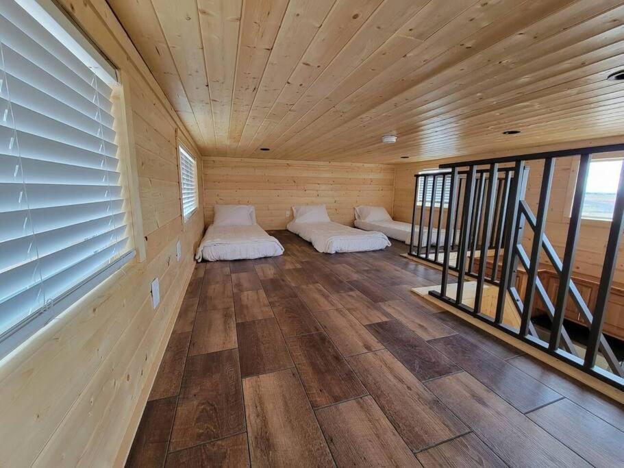 Chalet 036 Tiny Nr Grand Canyon South Rim Sleeps 8 - Full Kitchen *