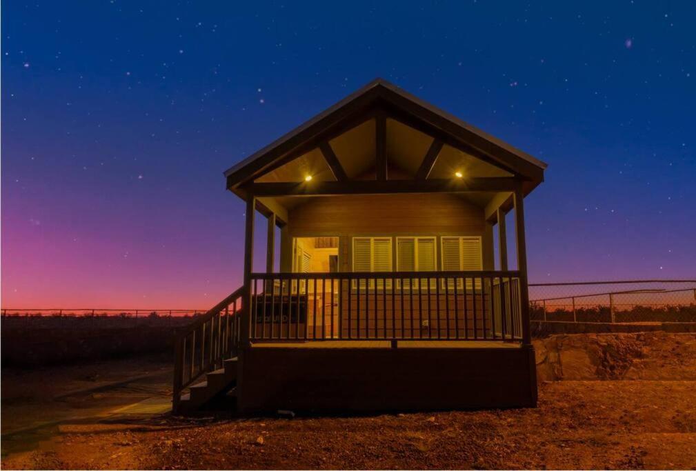 Chalet 036 Tiny Nr Grand Canyon South Rim Sleeps 8 - Full Kitchen